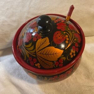 Traditional Russian Khokhloma Lacquered Lidded Jar Strawberry Pattern W spoon
